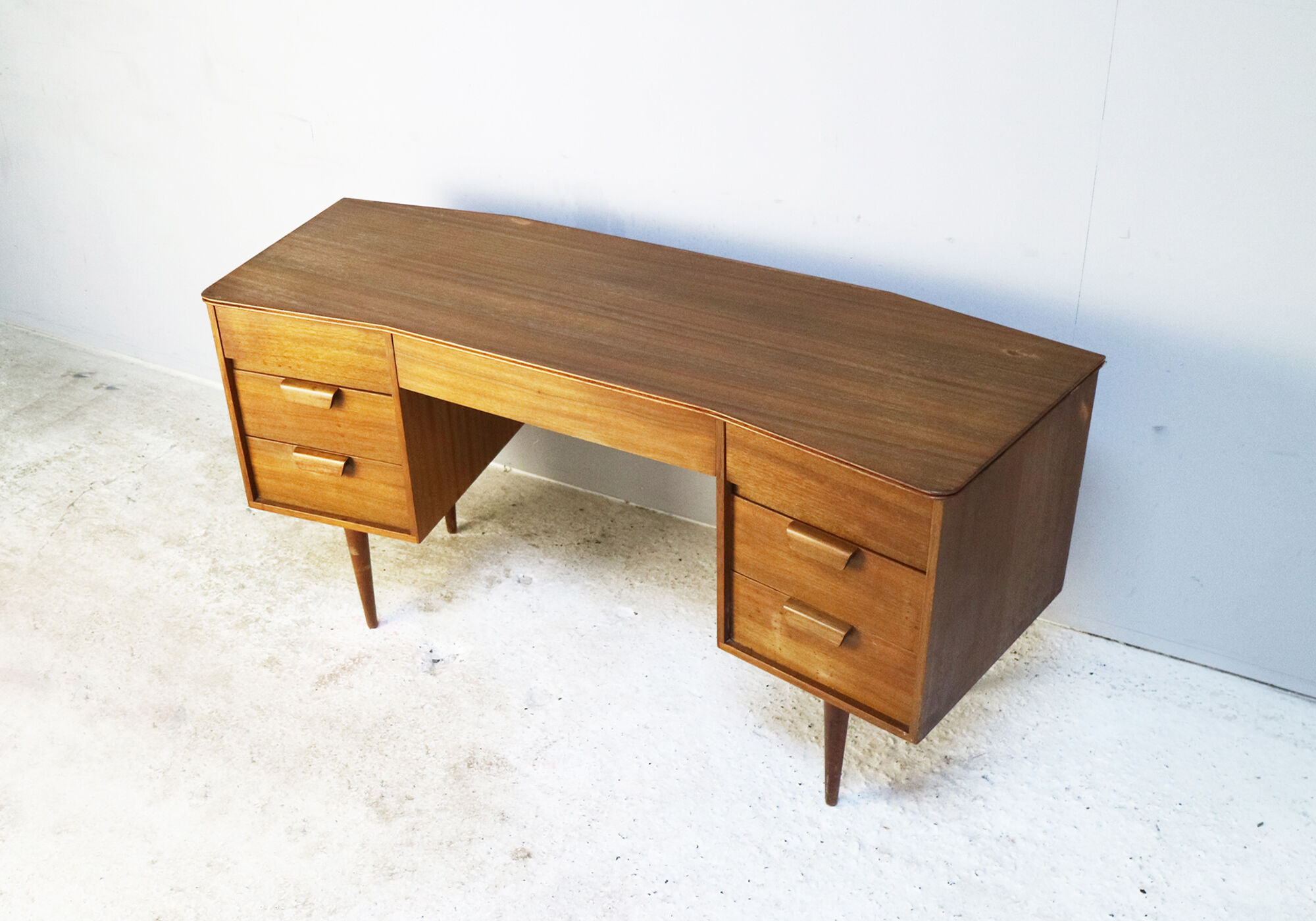 Desk by Gunther Hoffstead for Uniflex 1960