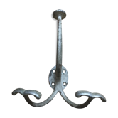 Old peg with 3 branches