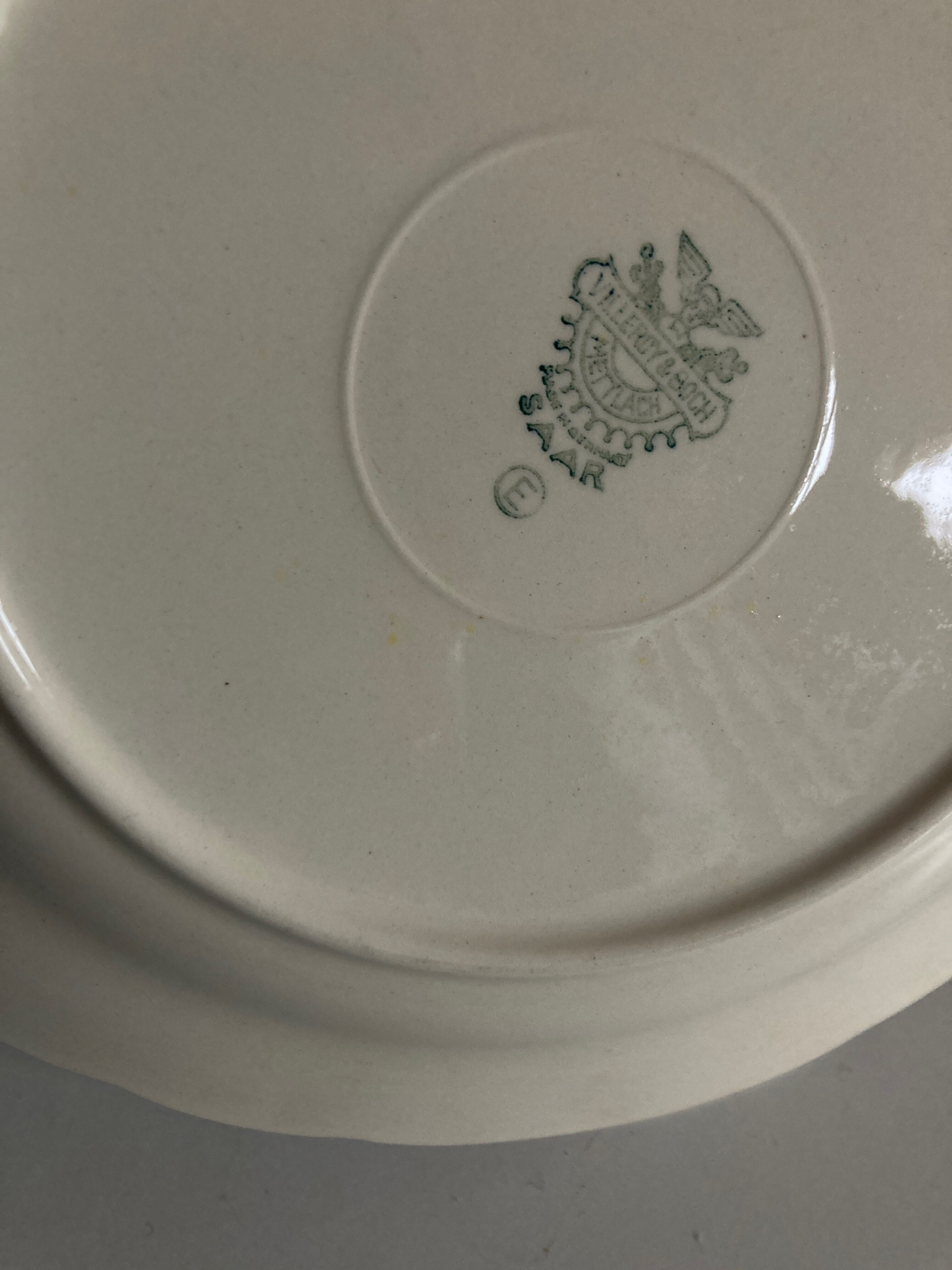 Set of 10 plates 1960 Villeroy & Boch ivory faience with gadroons