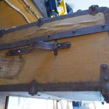 Travel trunk