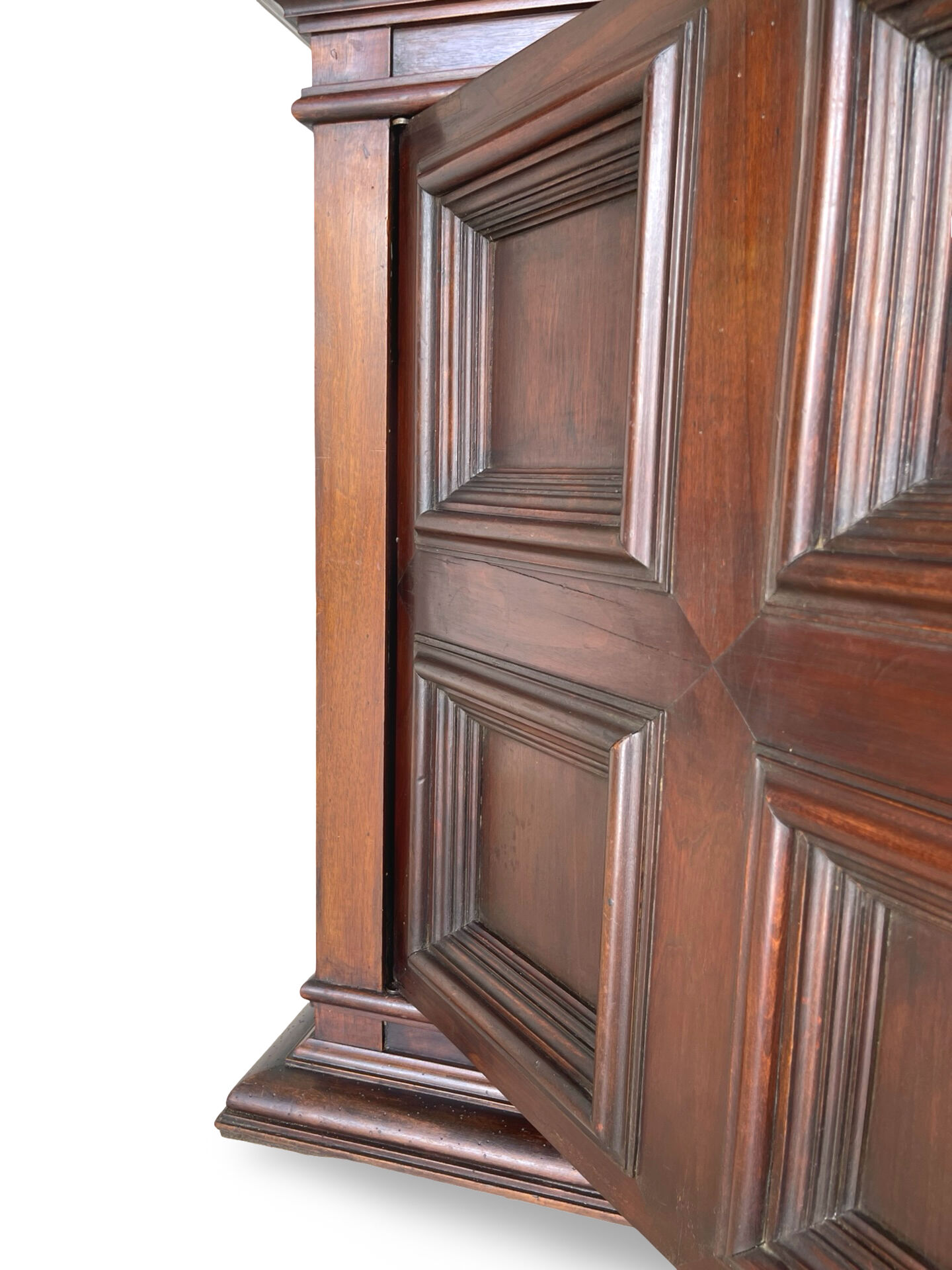 The high-quality Italian Renaissance Revival credenza, 1920s/1930s