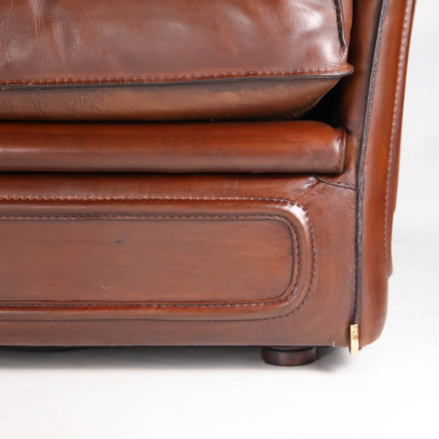 Paire de canapés cuir Roche Bobois