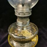 Lampe à pétrole verre en cristal Czechoslovakia