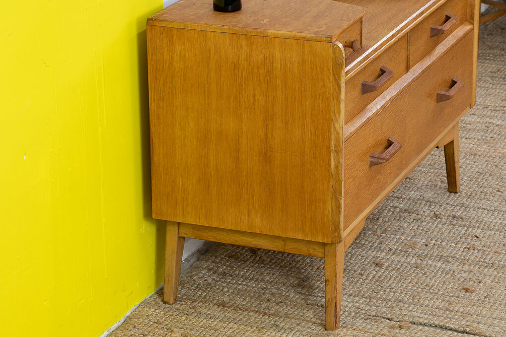Scandinavian chest of drawers 106.5 cm