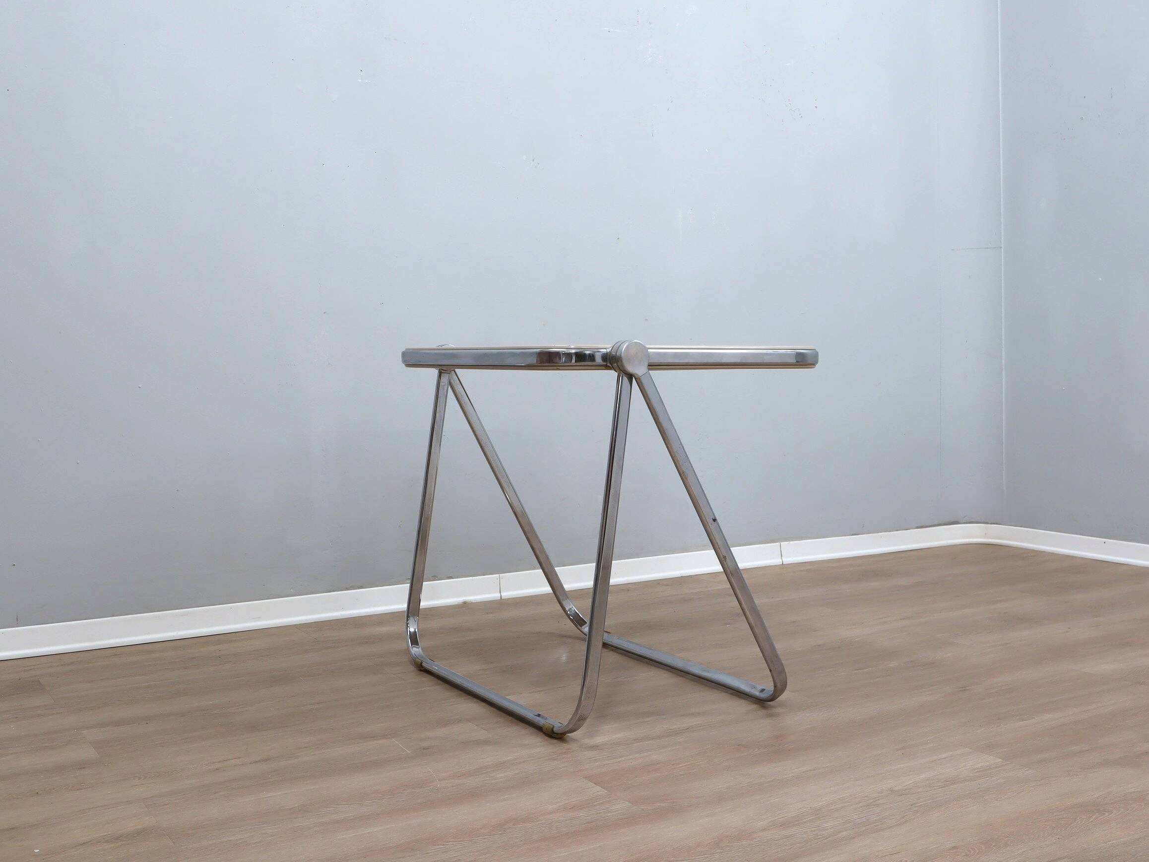 Platone folding table by G.Piretti for A.Castelli 1970s edition
