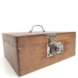 Small box vintage wooden box