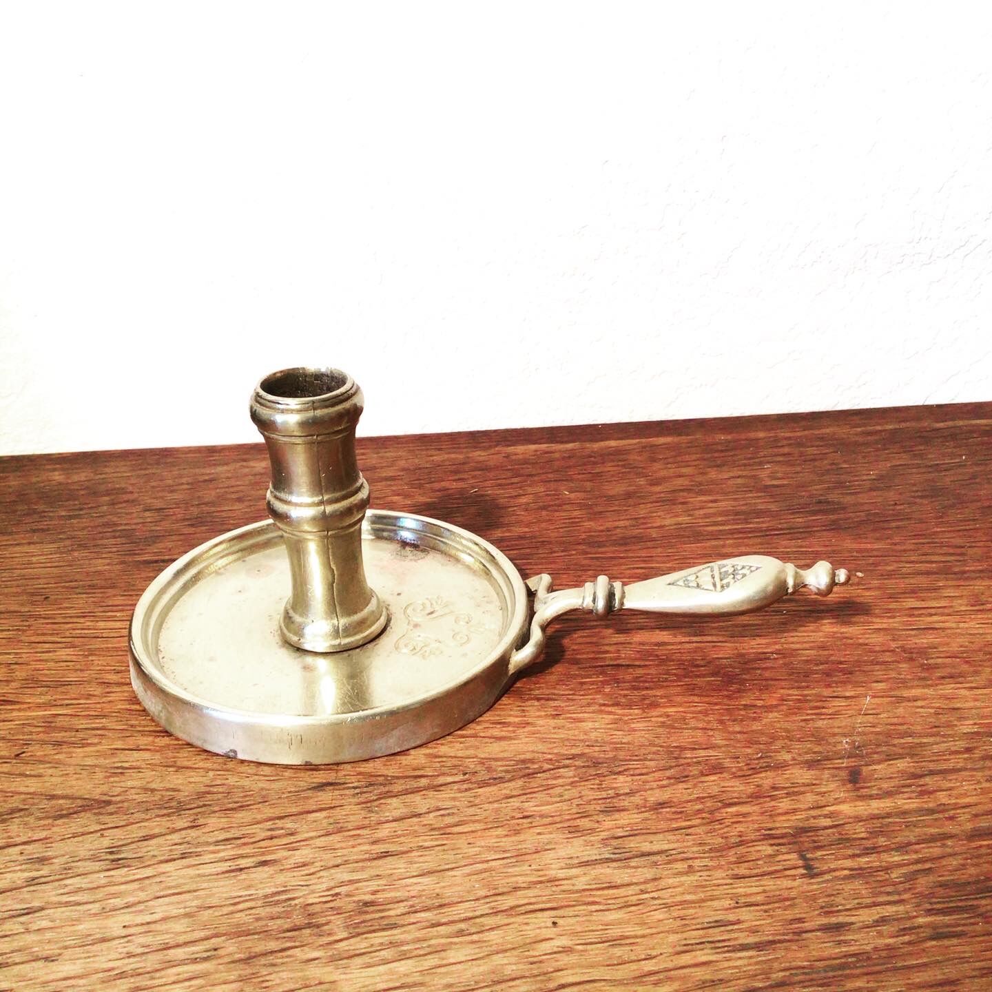 Bronze candle holder