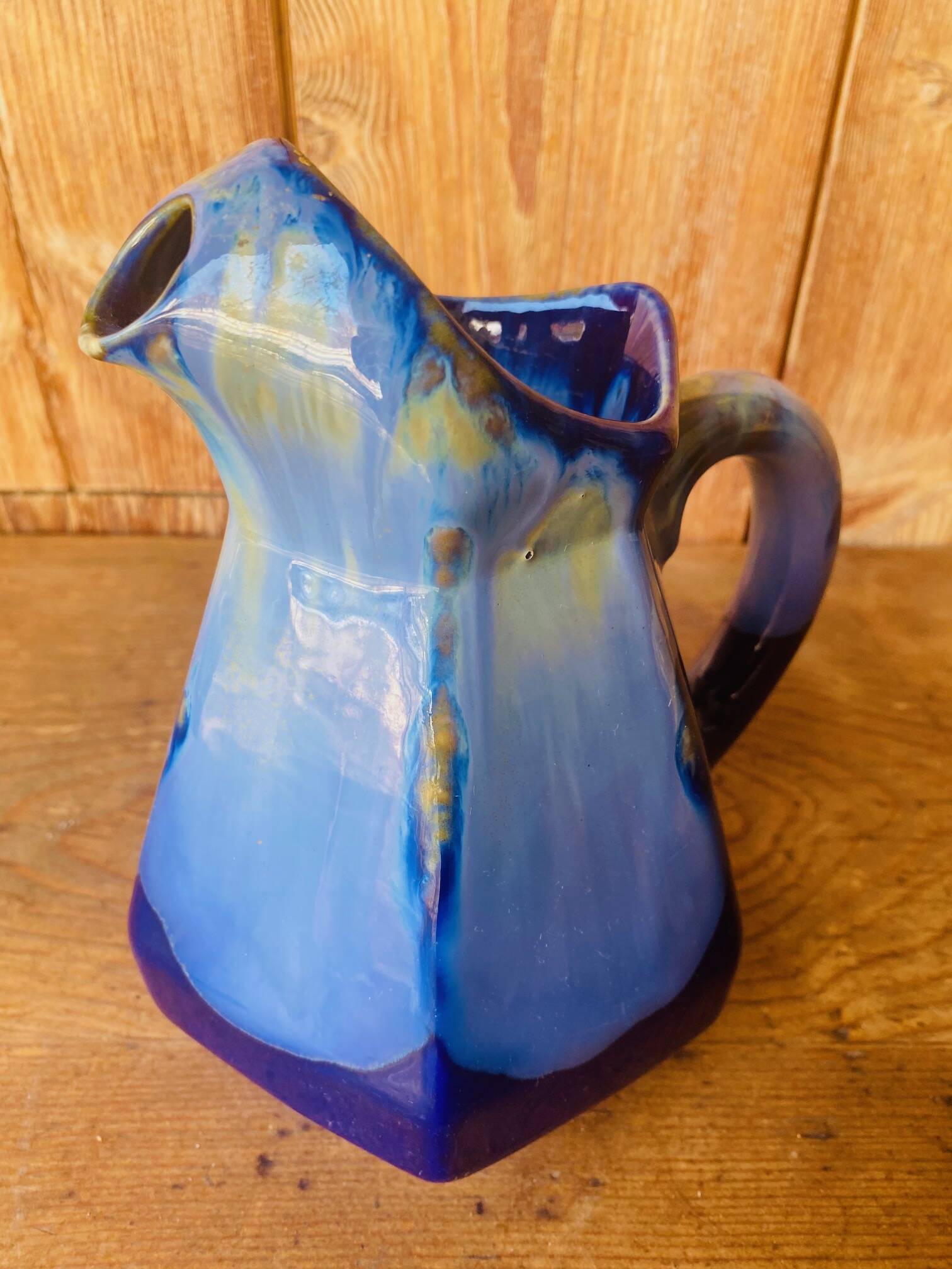 Pichet en grés flammé bleu Art Deco