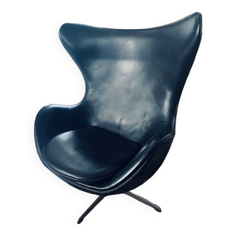 EGG chair chair