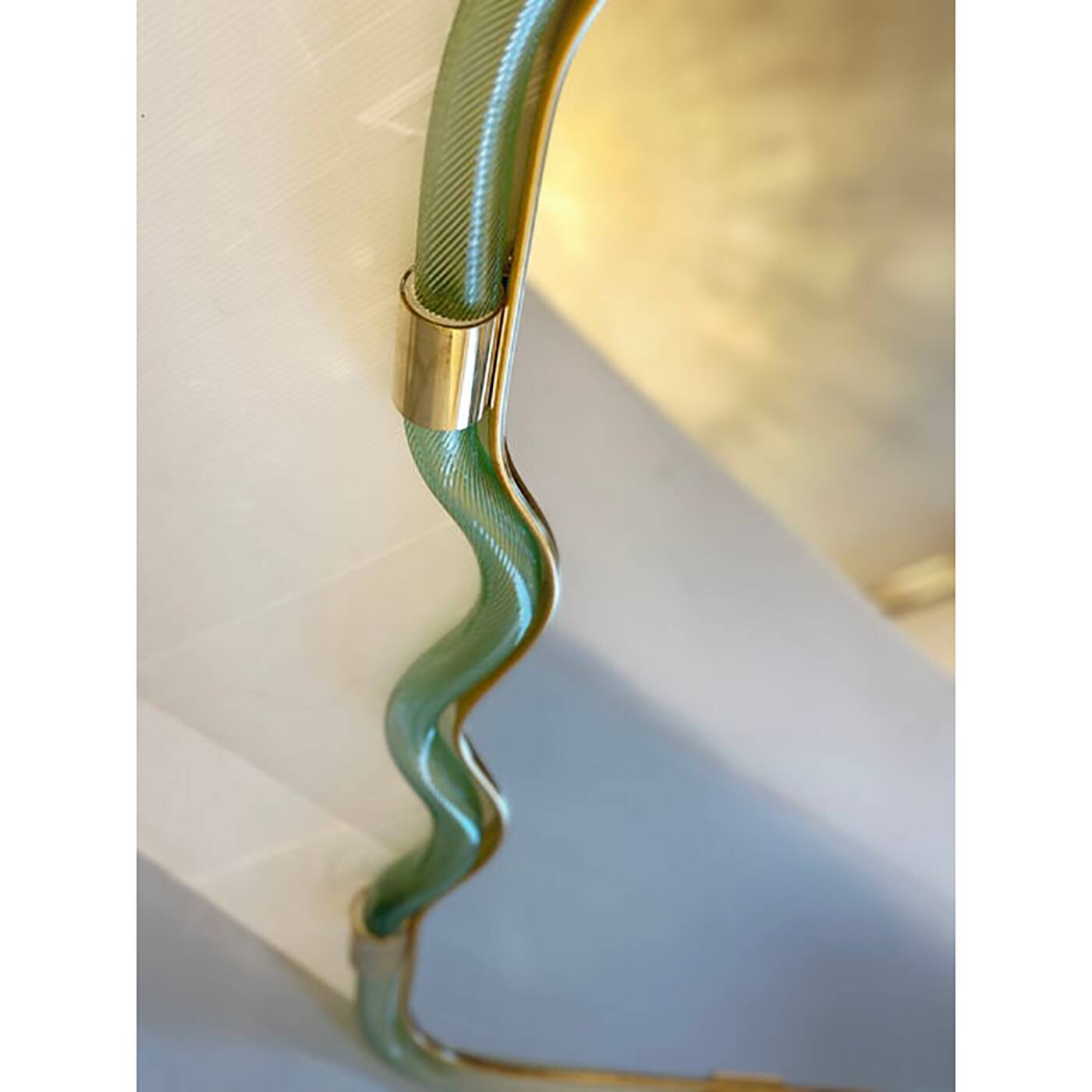 Contemporary Horizzontal Wave Mirror in Green and Gold "Torchon" Torciglion
