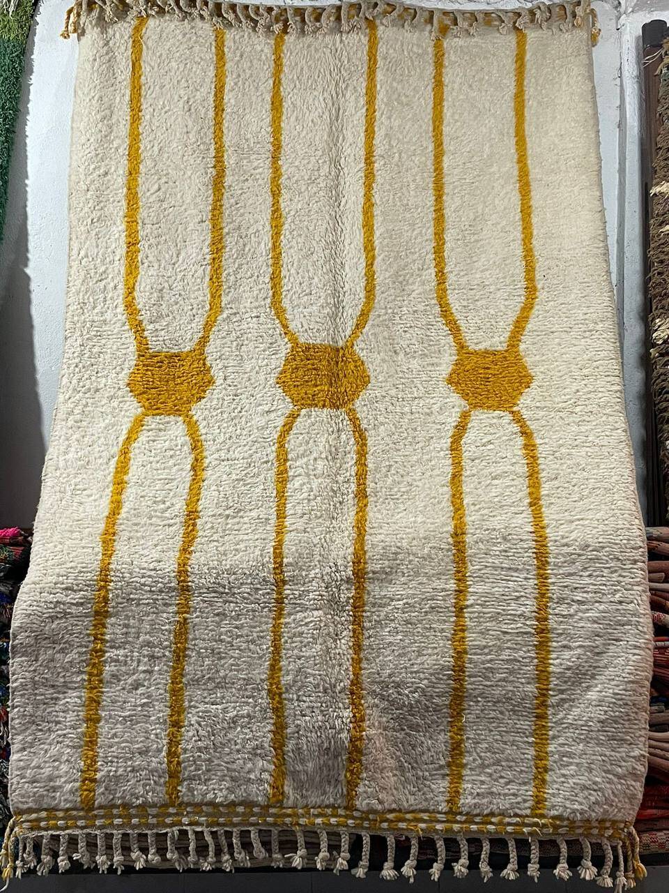 Handmade wool Berber rug 300 x 200 cm