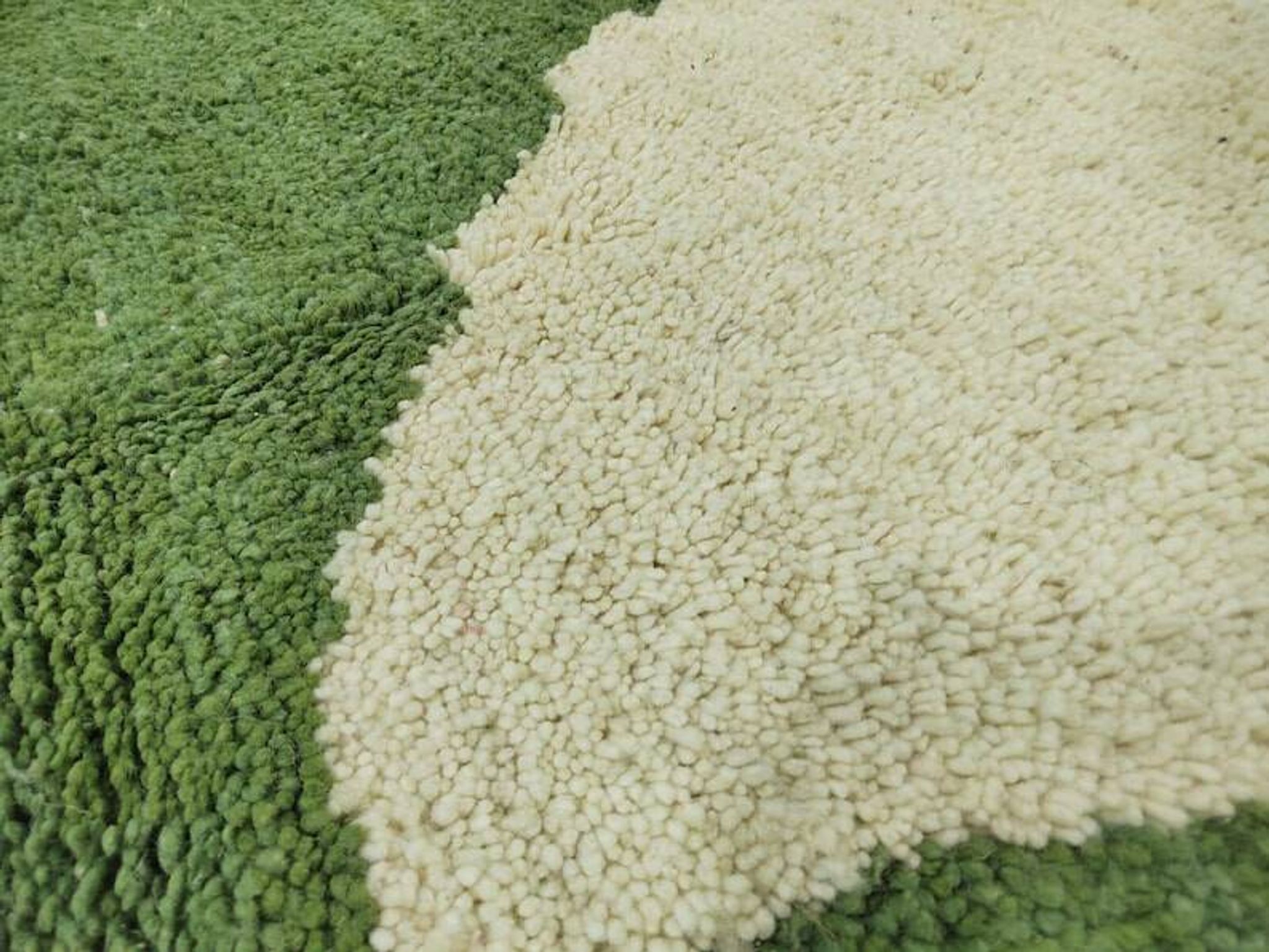 Handcrafted Boujaad rug 200cm x 300cm