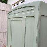 Parisian hotel wardrobe