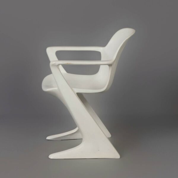 Chaise Kangourou Blanche par Ernst Moeckl pour Horn, années 1960   Avec Accoudoirs