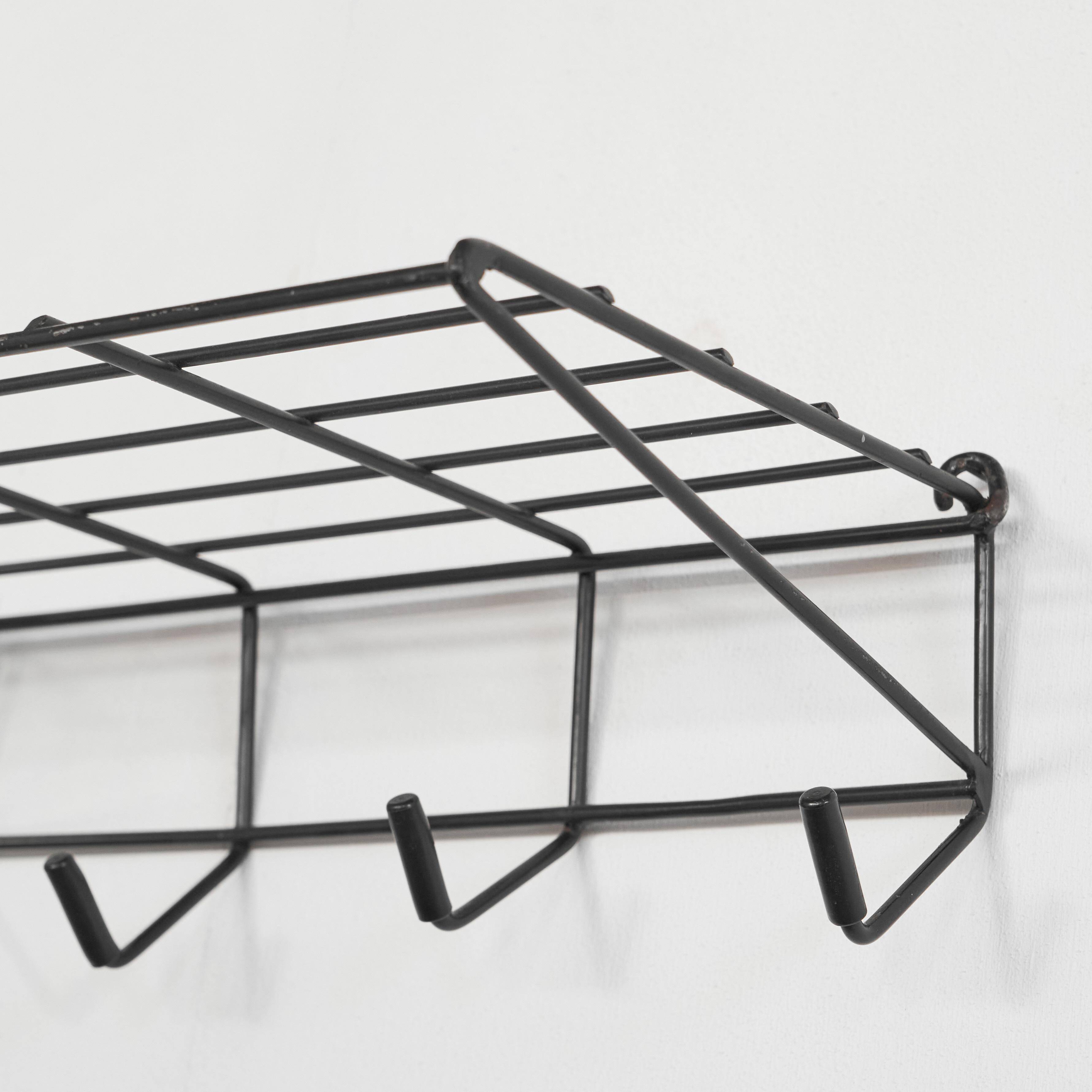 Friso Kramer DZ05 coat rack in wire metal 't Spectrum 1956