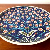 Kutahya collector's plate with Iznik Ottoman motifs