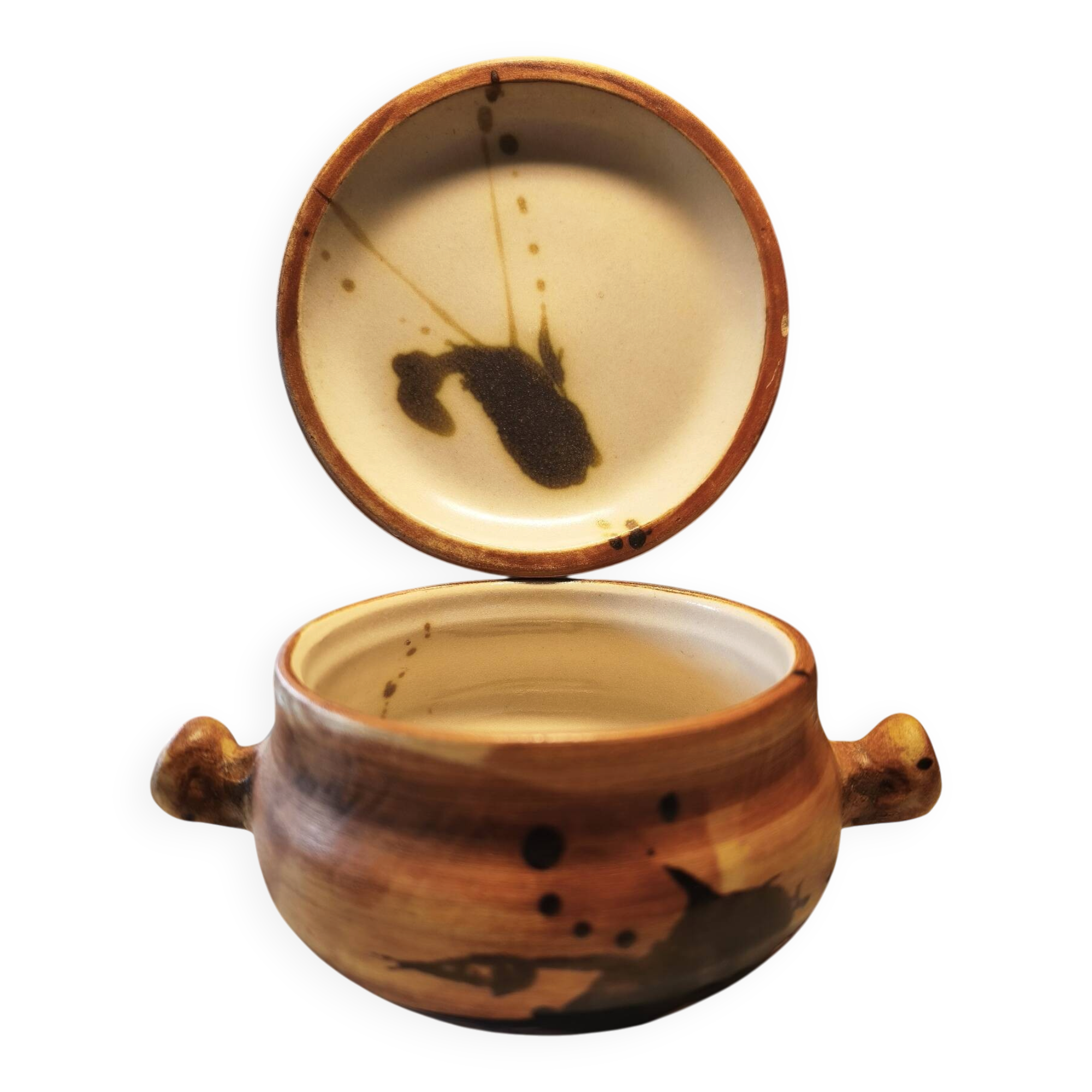 Bowl and saucer Pottery of the Dove Orriule Madeleine Brault