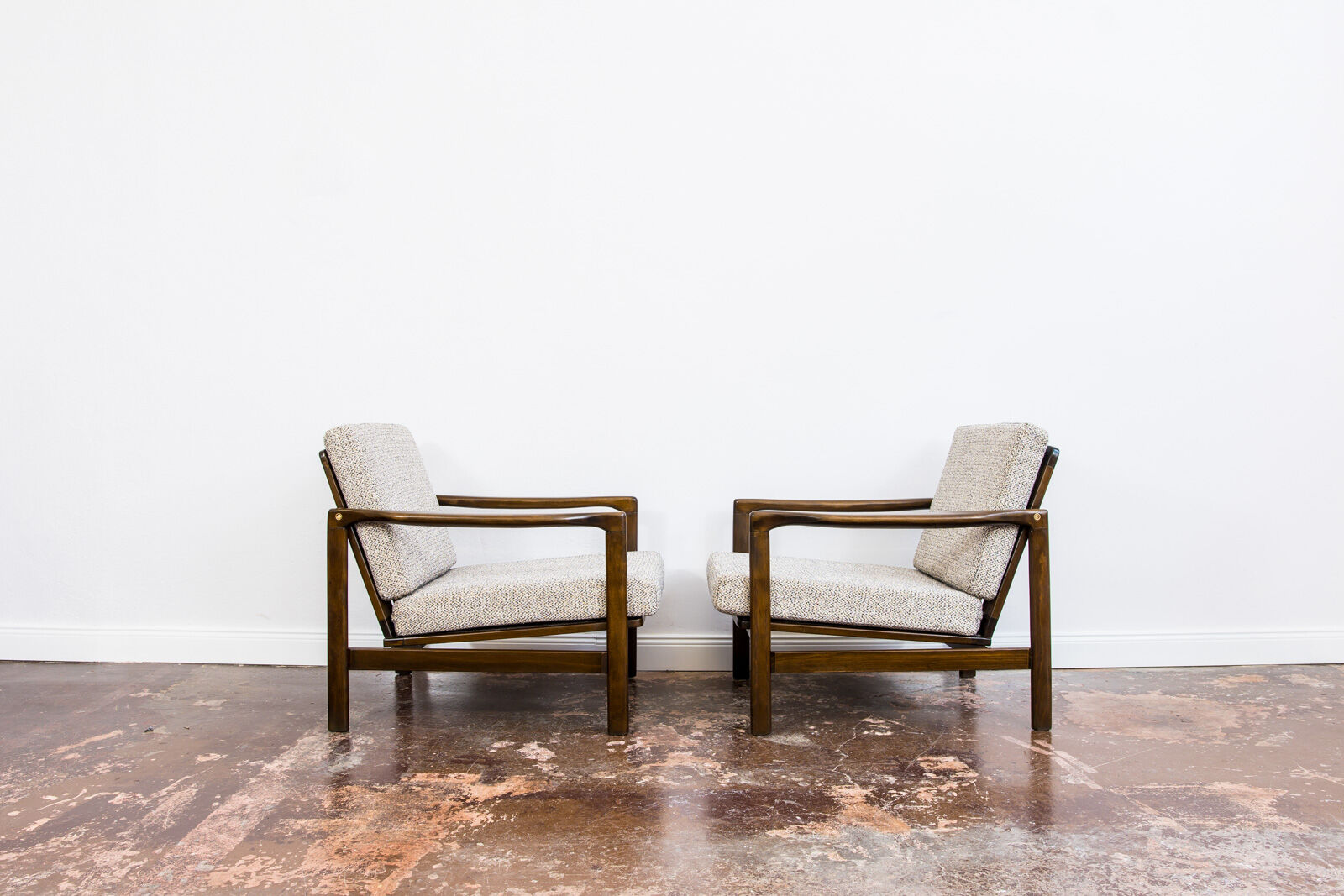 Pair of Restored B-7522 armchairs by Zenon Bączyk, 1960’s