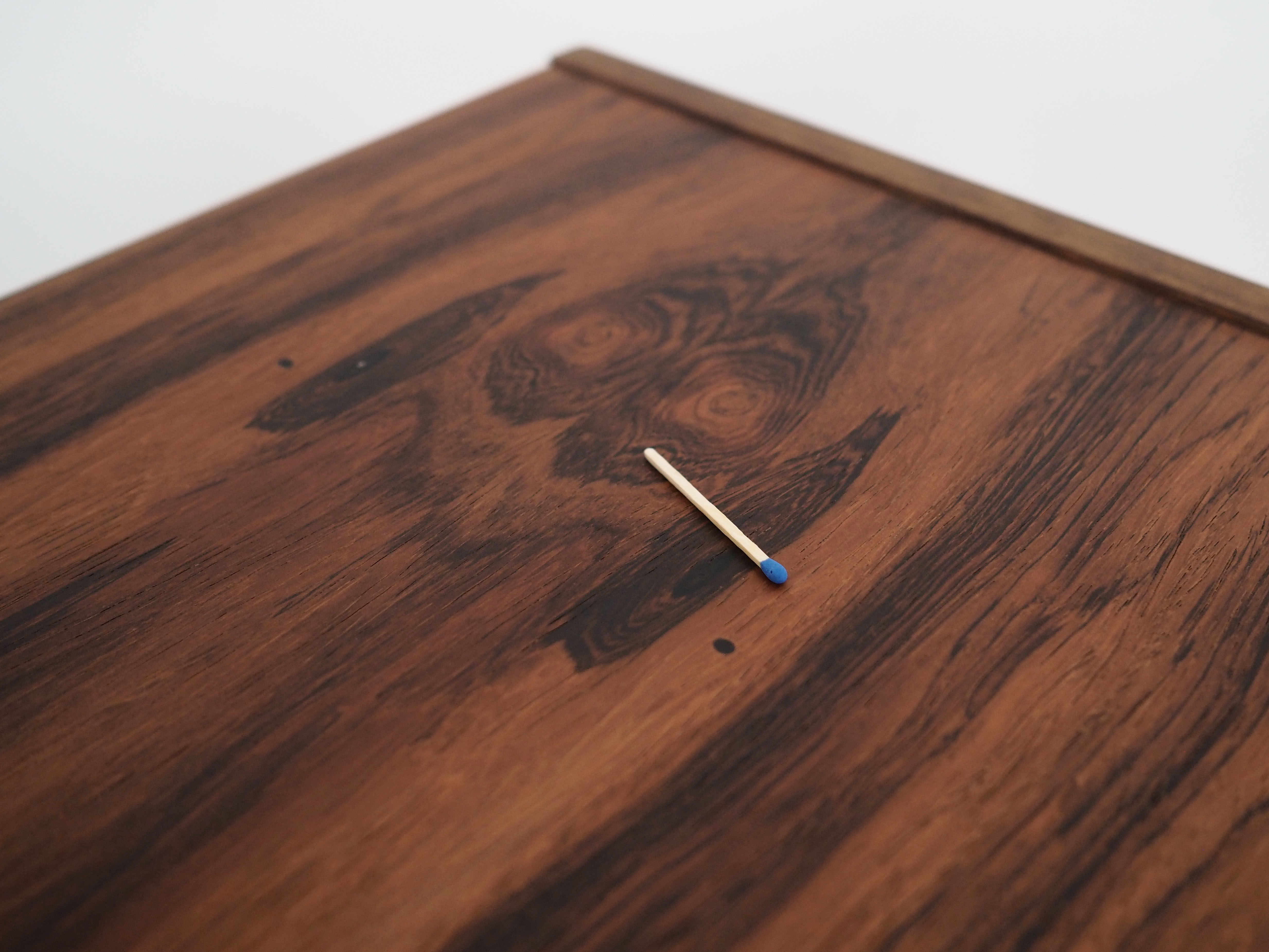 Commode en palissandre, design danois, années 1970, fabriqué au Danemark