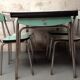 Table formica et ses 4 chaises vert menthe