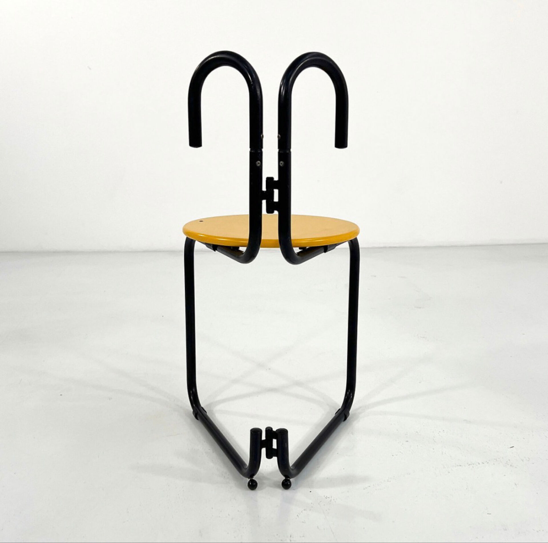 Chaise Binda