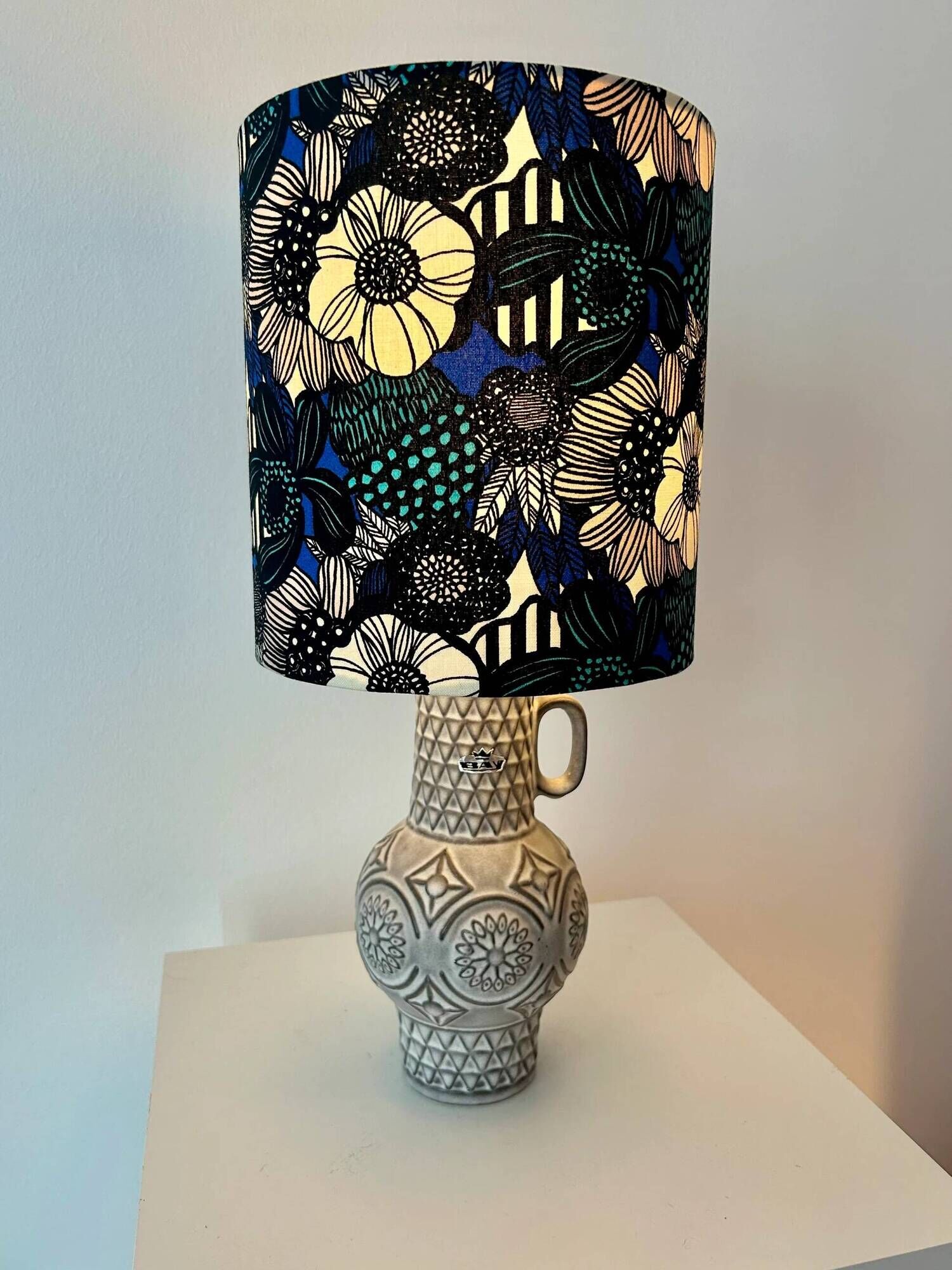 Petite lampe sans fil upcyclée à partir d'un vase vintage Bodo Mans