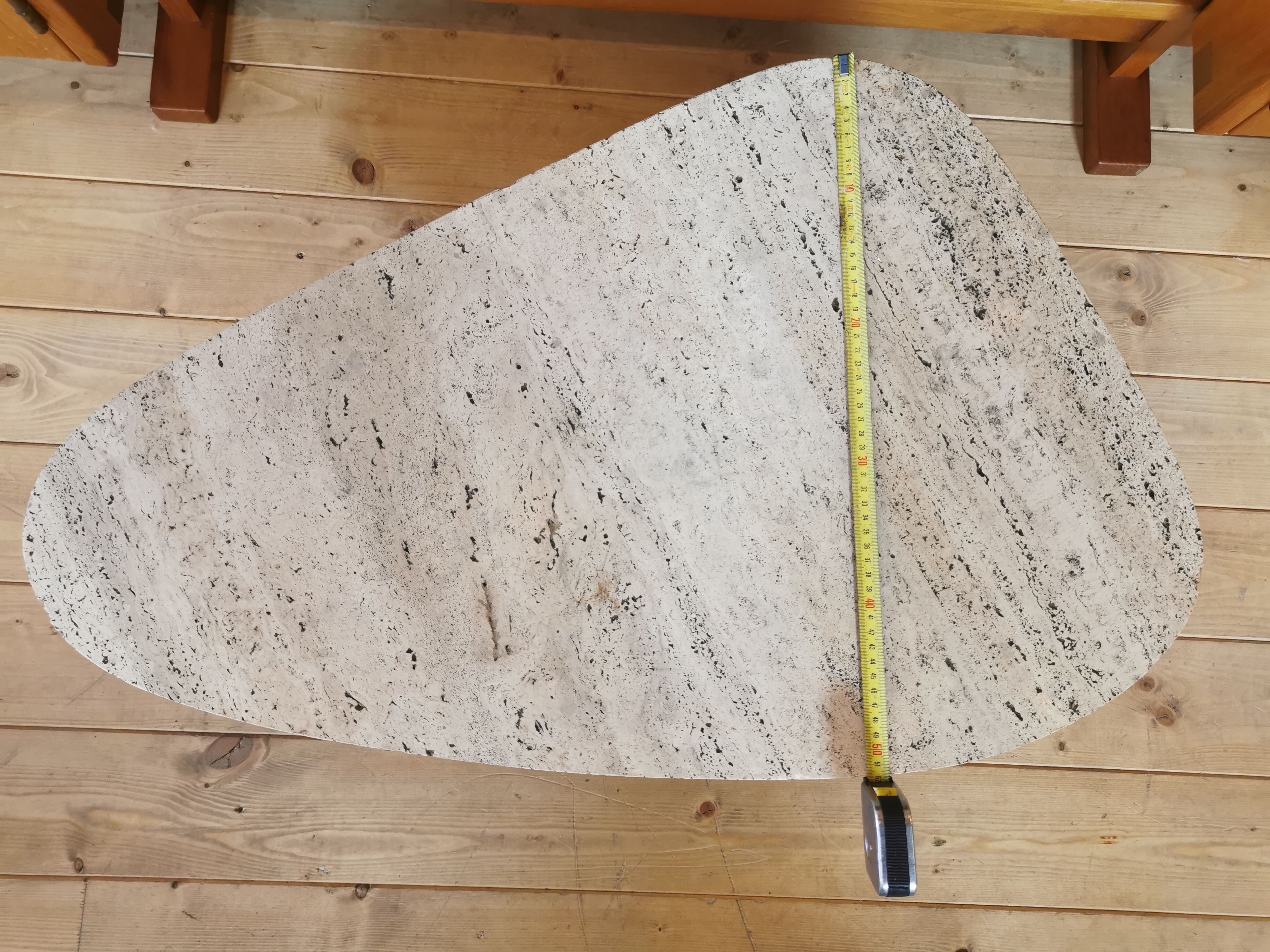 Table basse en travertin