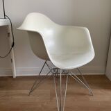 DAR armchair by Charles & Ray Eames for Vitra