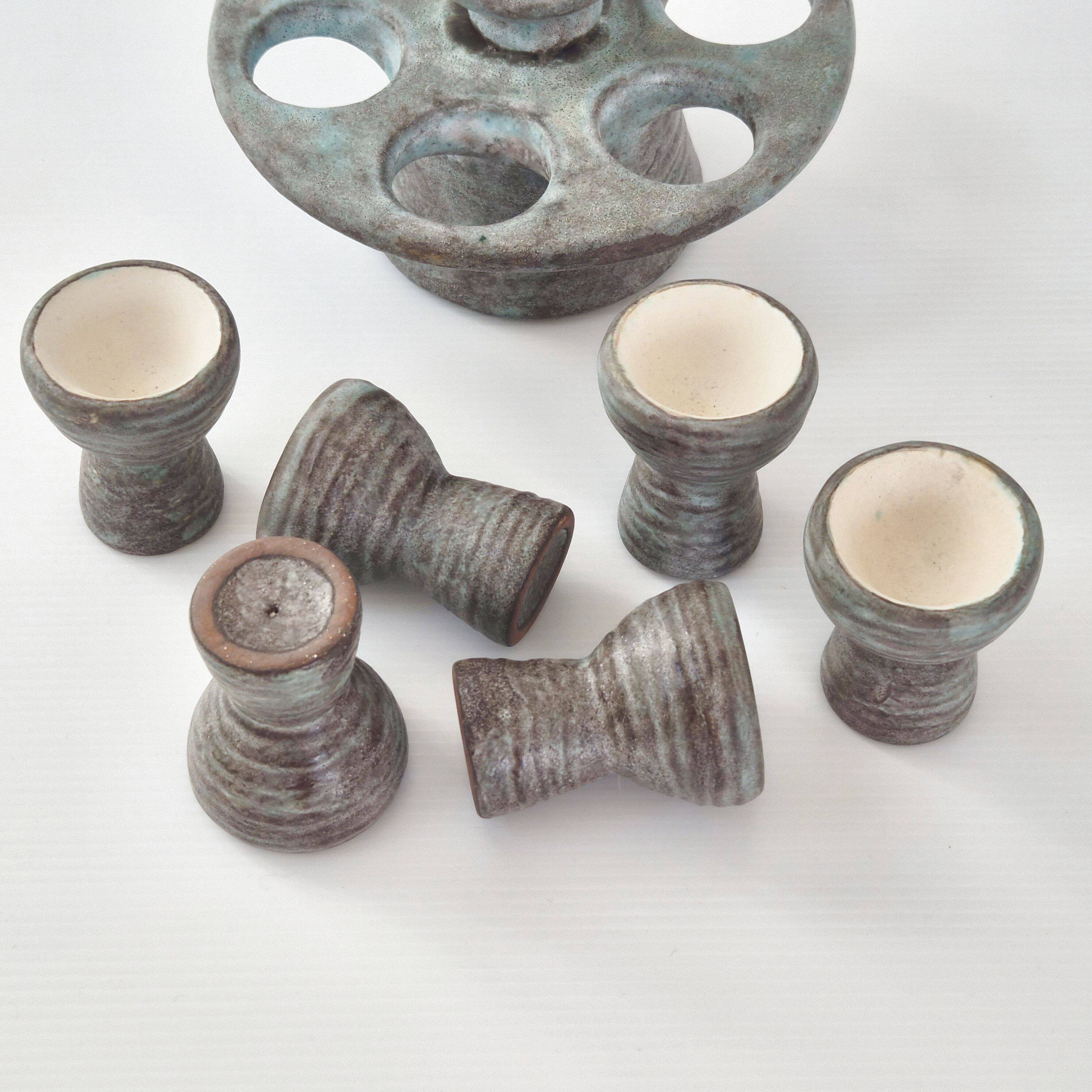Vintage egg cup holder Ar Seiz Breur