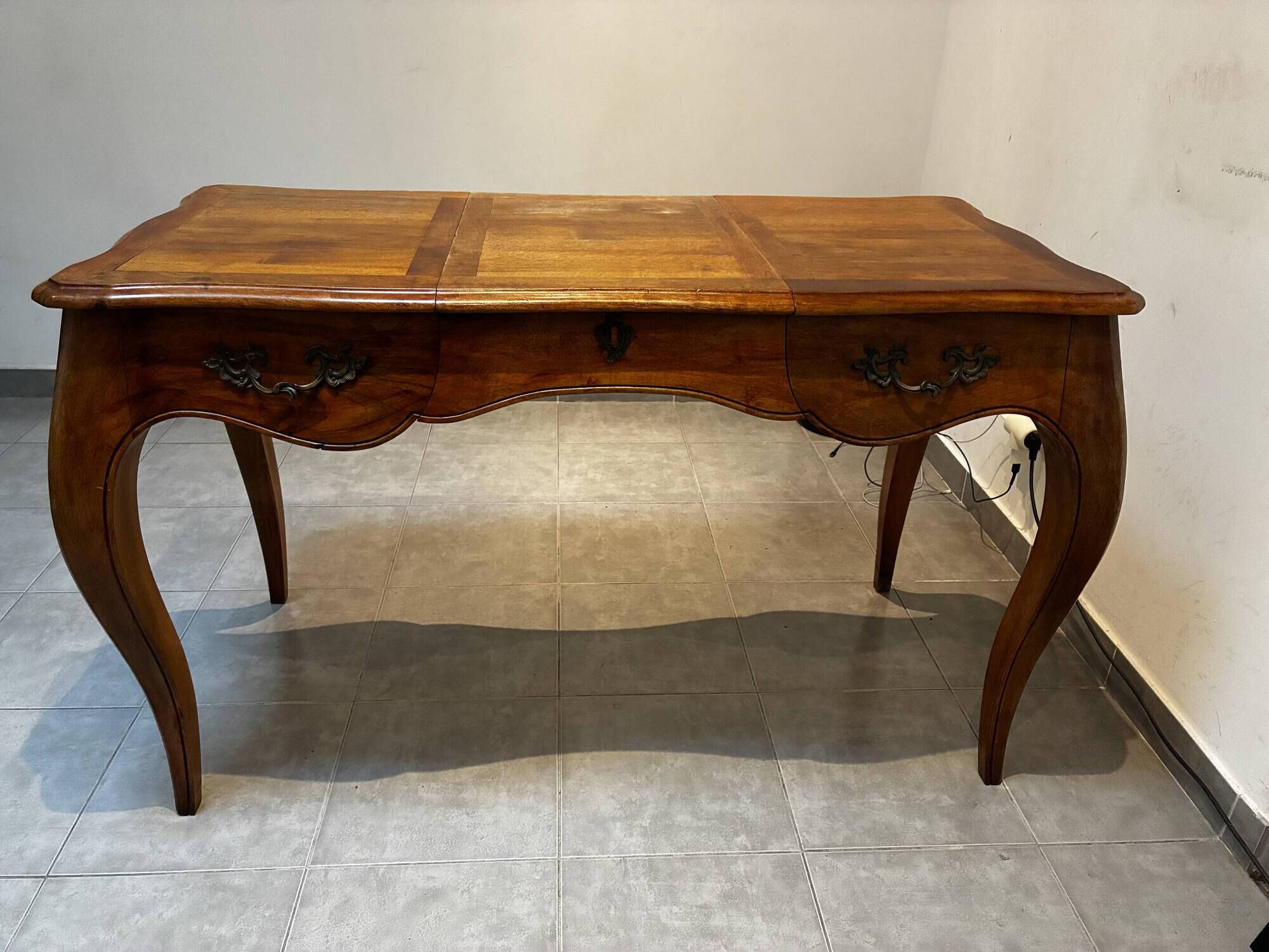 Louis XV desk