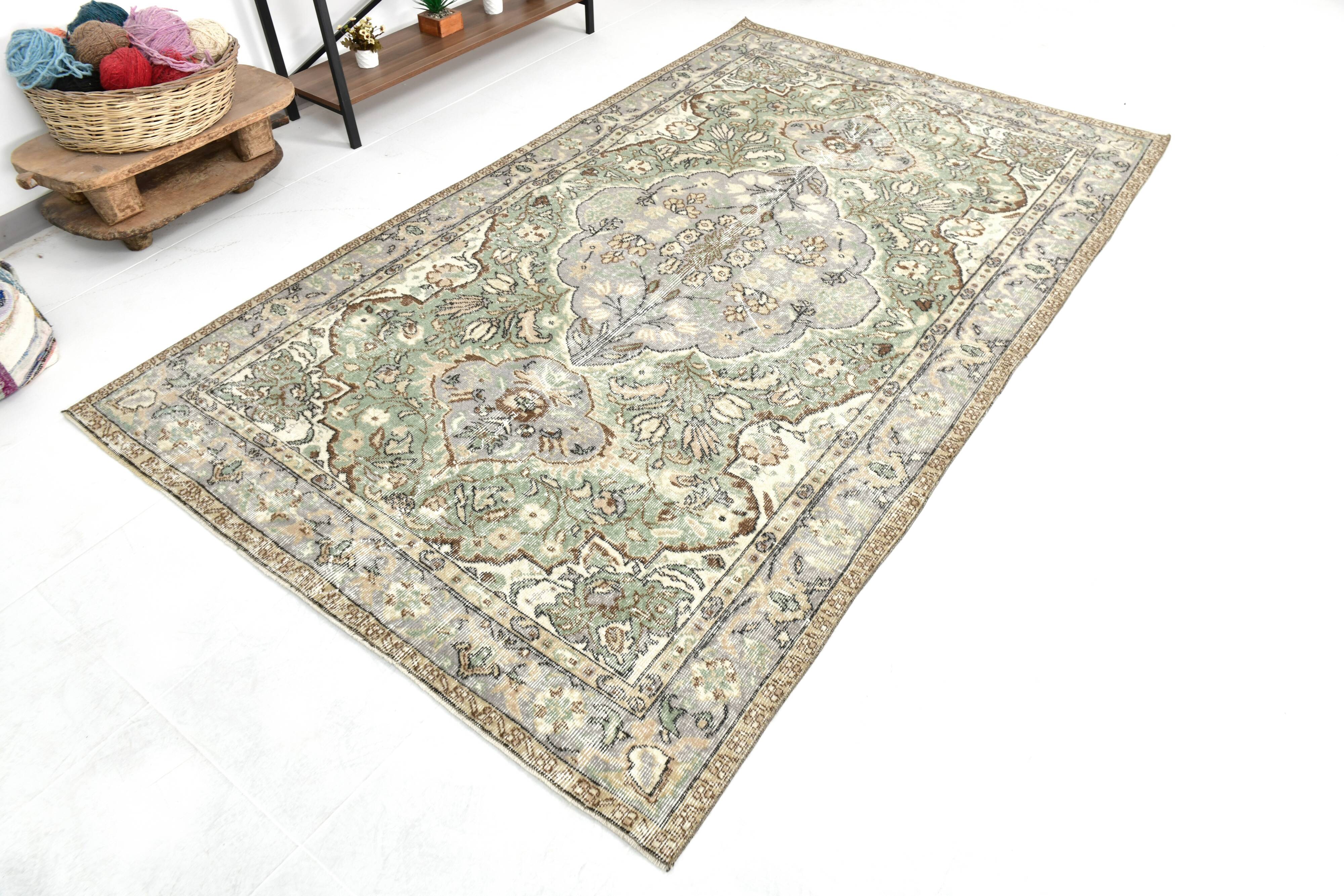 5x9 Sage Green Vintage Oriental Madallion Carpet, 169x280Cm