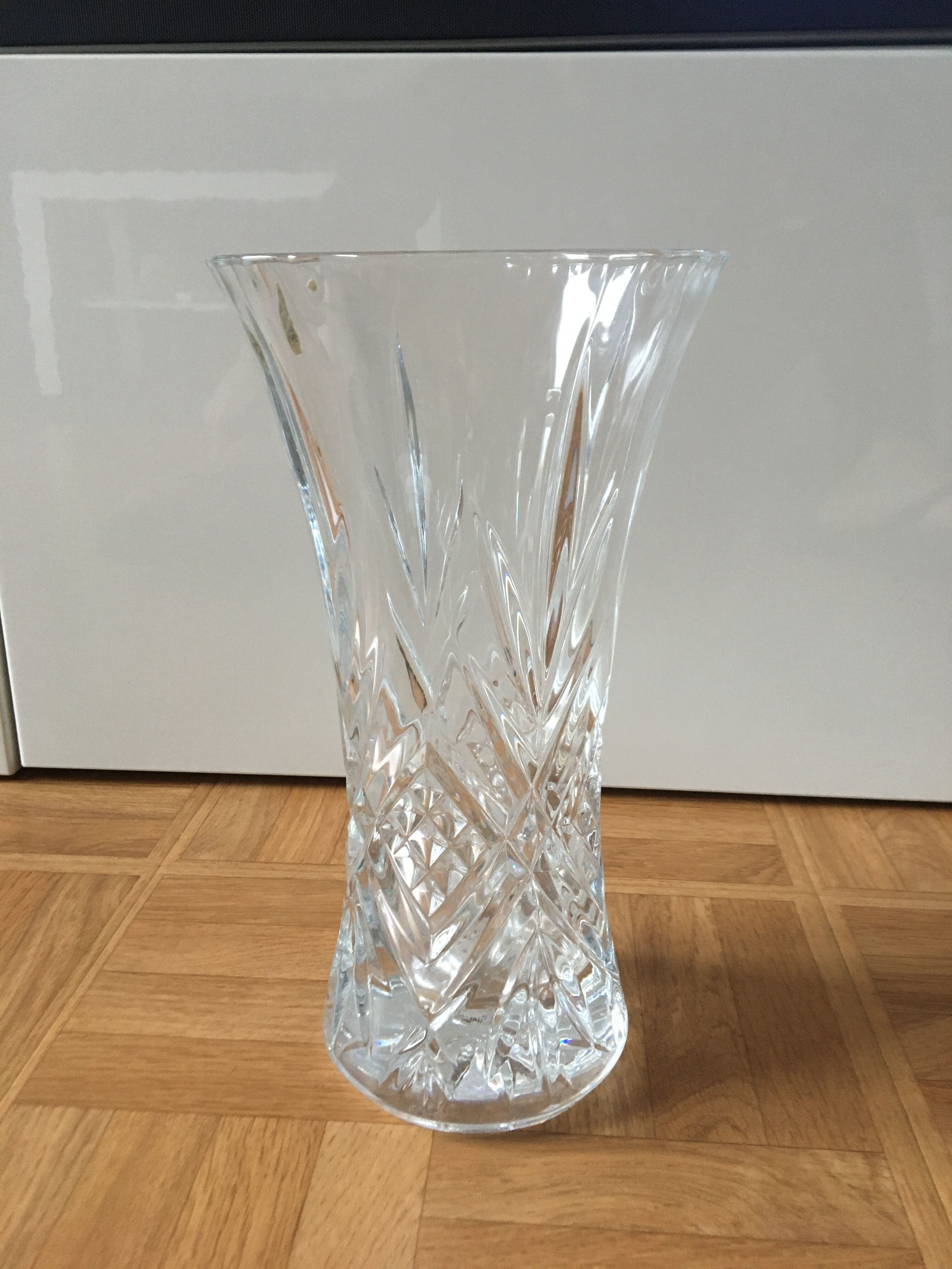 Crystal vase