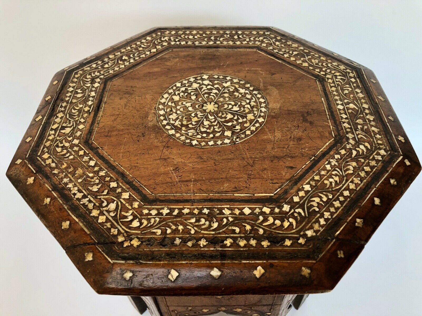 Table a the syrian travel middle east marquetry inlay 19th