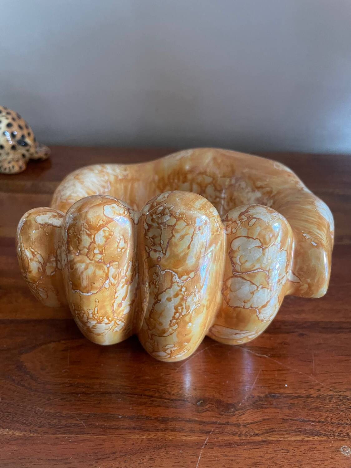 Large hand pocket