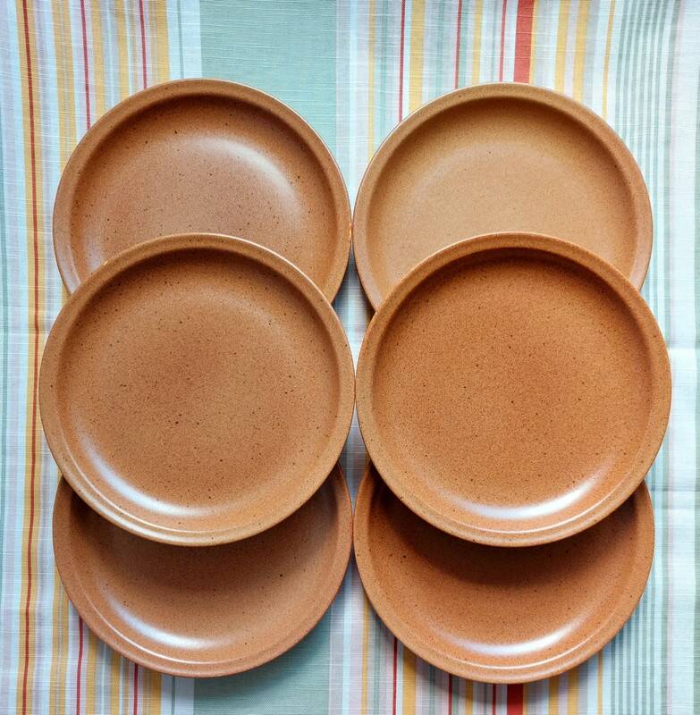 6 Sarreguemines stoneware dessert plates
