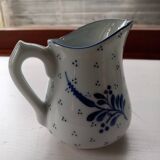 Petit pot à lait en porcelaine de Limoges