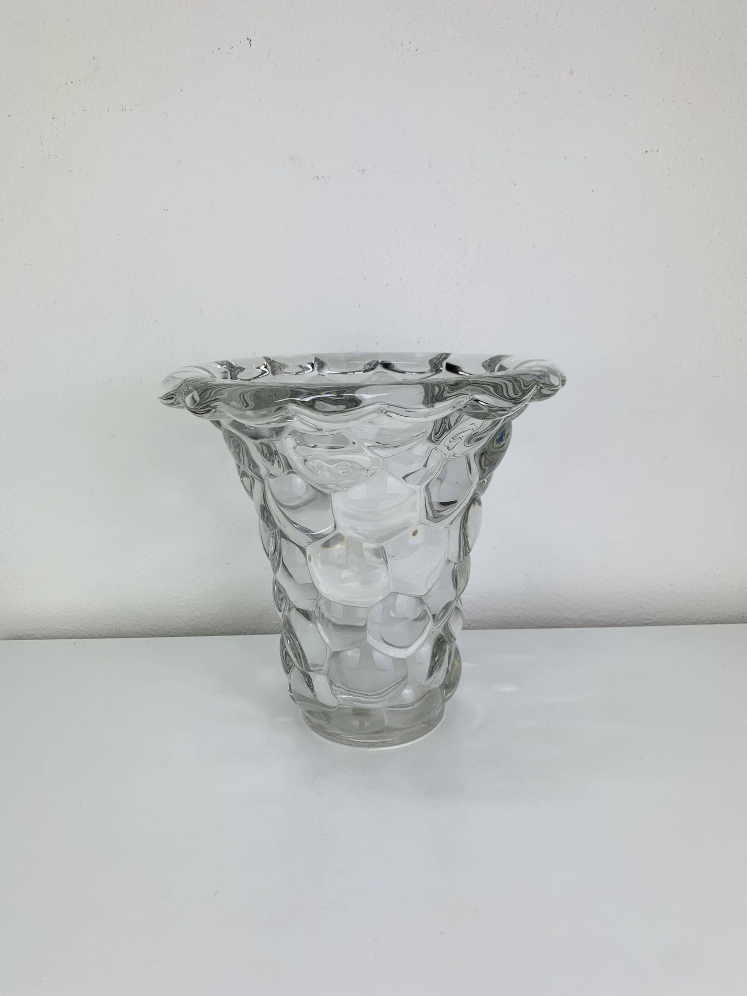 Vase Art déco nid d'abeille par Pierre D'Avesn