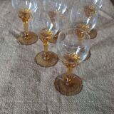 Ensemble ancien de six verres à liqueur et carafe