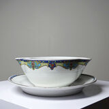 Old Lunéville sauce boat, opaque porcelain with polychrome decoration.