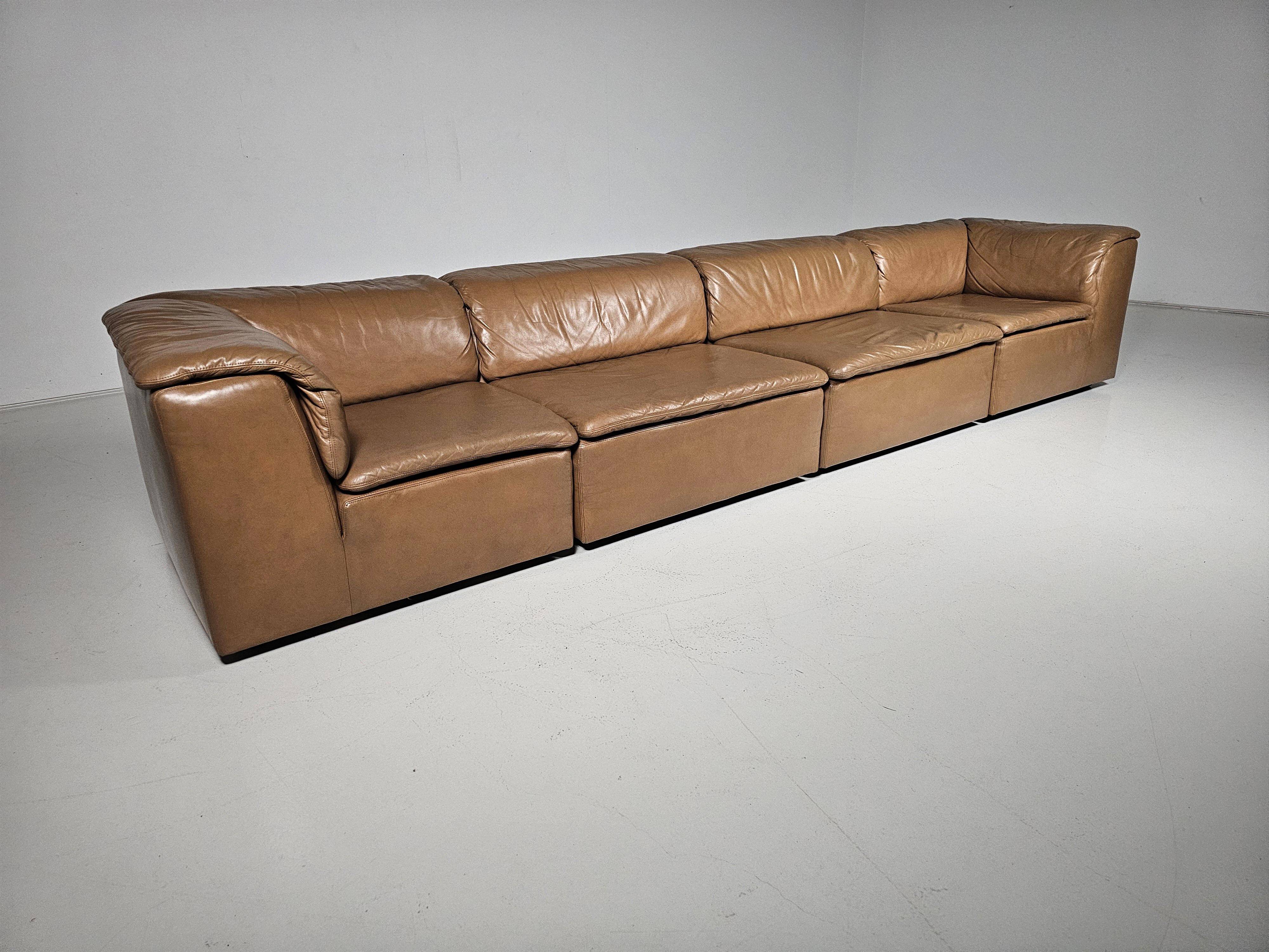 Modular "Jeep" sectional sofa in light brown leather by Anita Schmidt for Durlet, 1970.