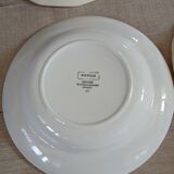 8 assiettes creuses anciennes dépareillées