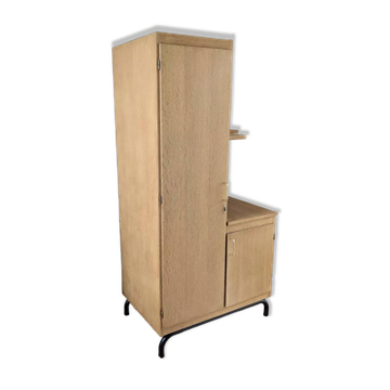 Asymmetrical vintage wardrobe renovated oak