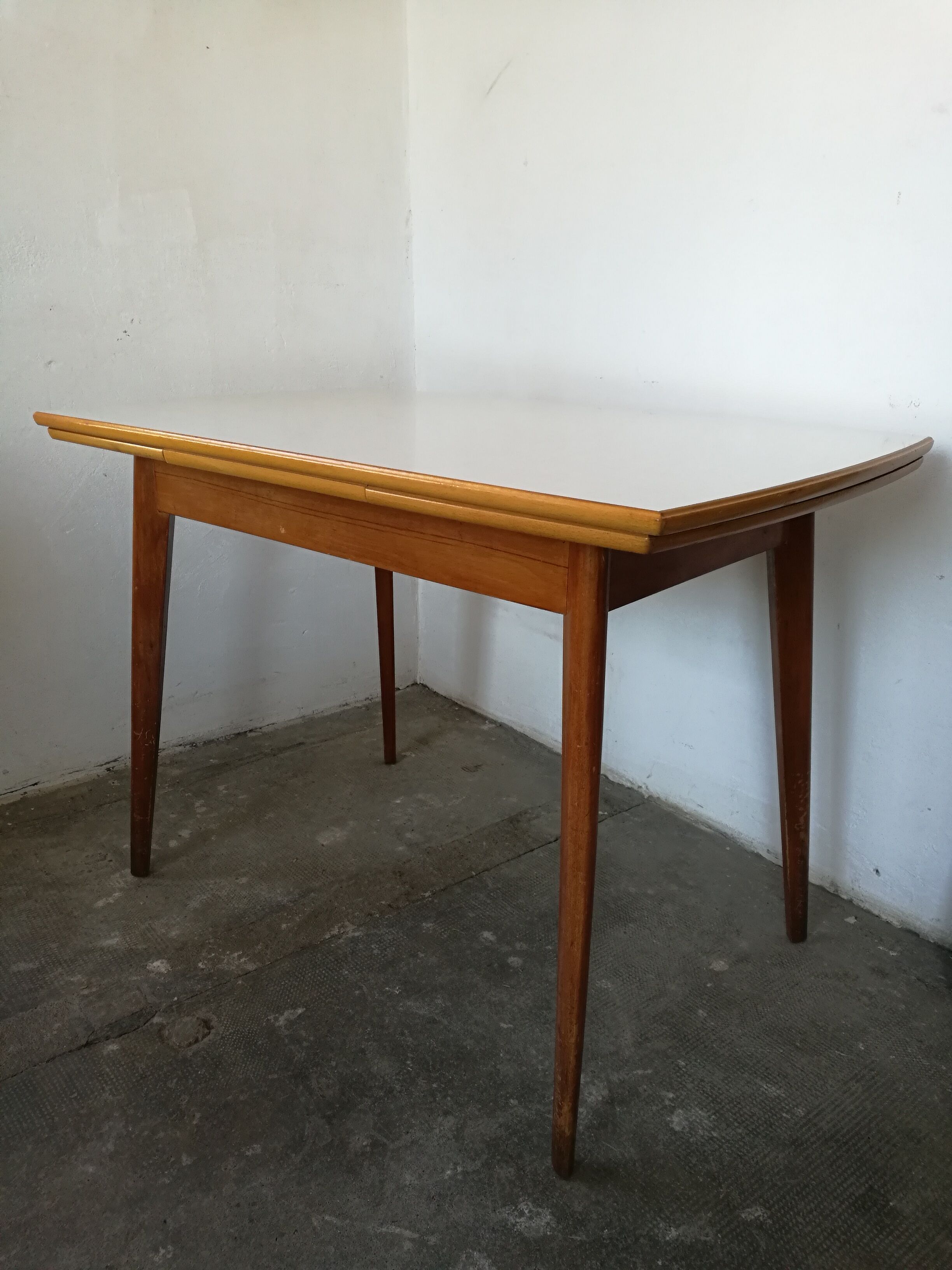 Vintage table foot compass, with extensions