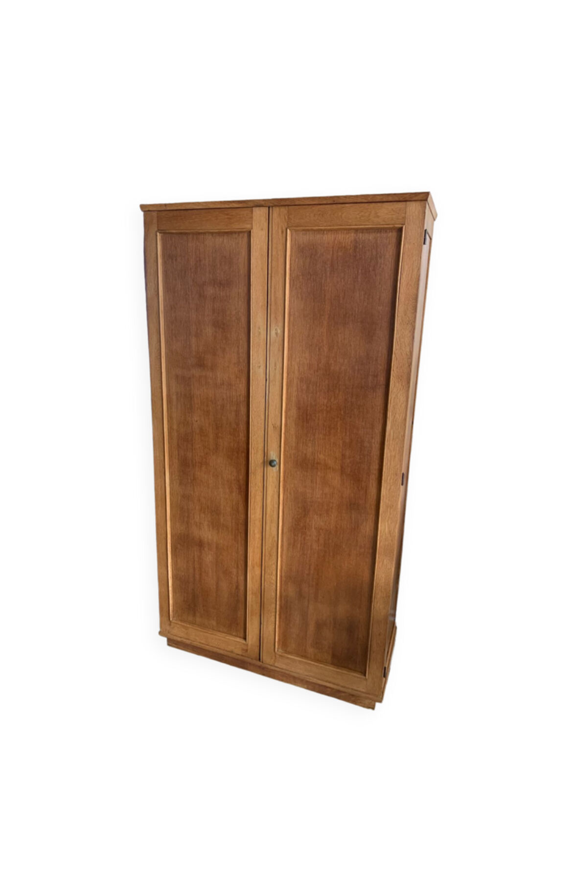 Armoire parisienne en hêtre