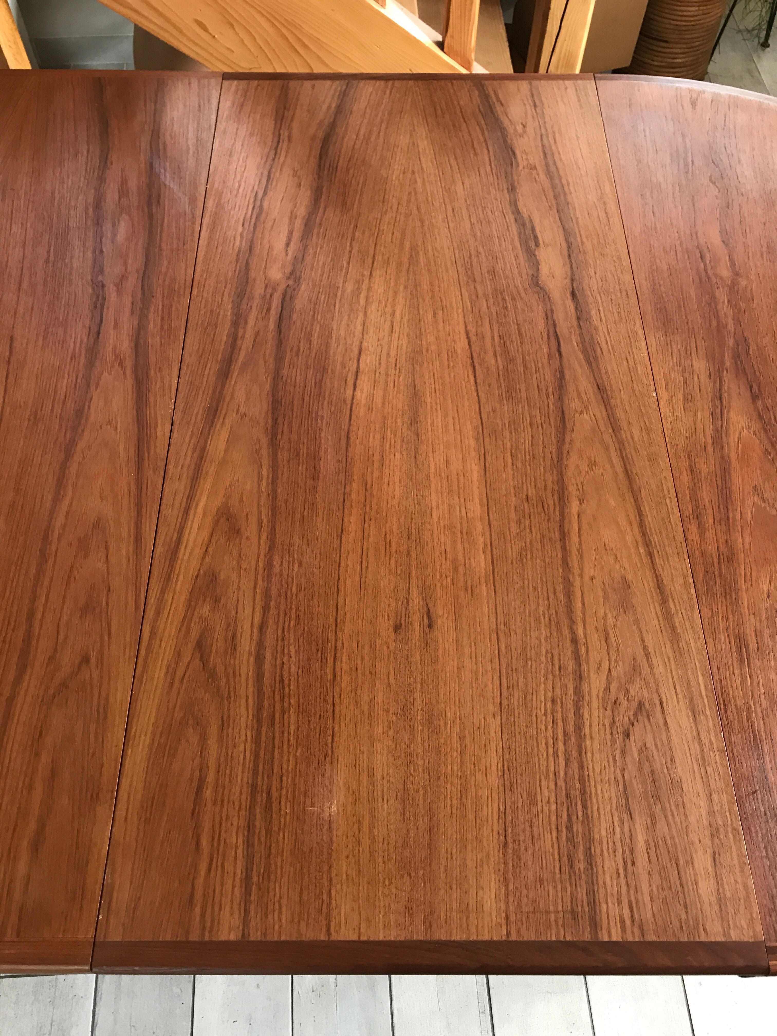 Scandinavian table Samcom design Arne Hovmand Olsen Denmark 60s