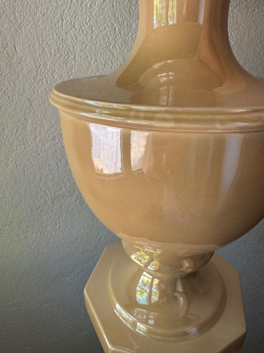 Beige glazed ceramic lamp from the 80s