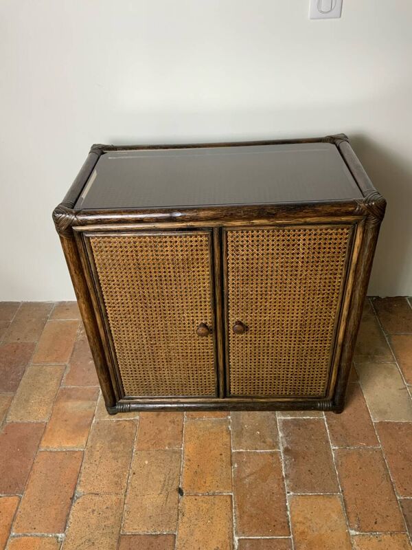 Buffet en rotin et cannage