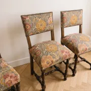 Lot de 8 chaises vintage tapissées de style traditionnel