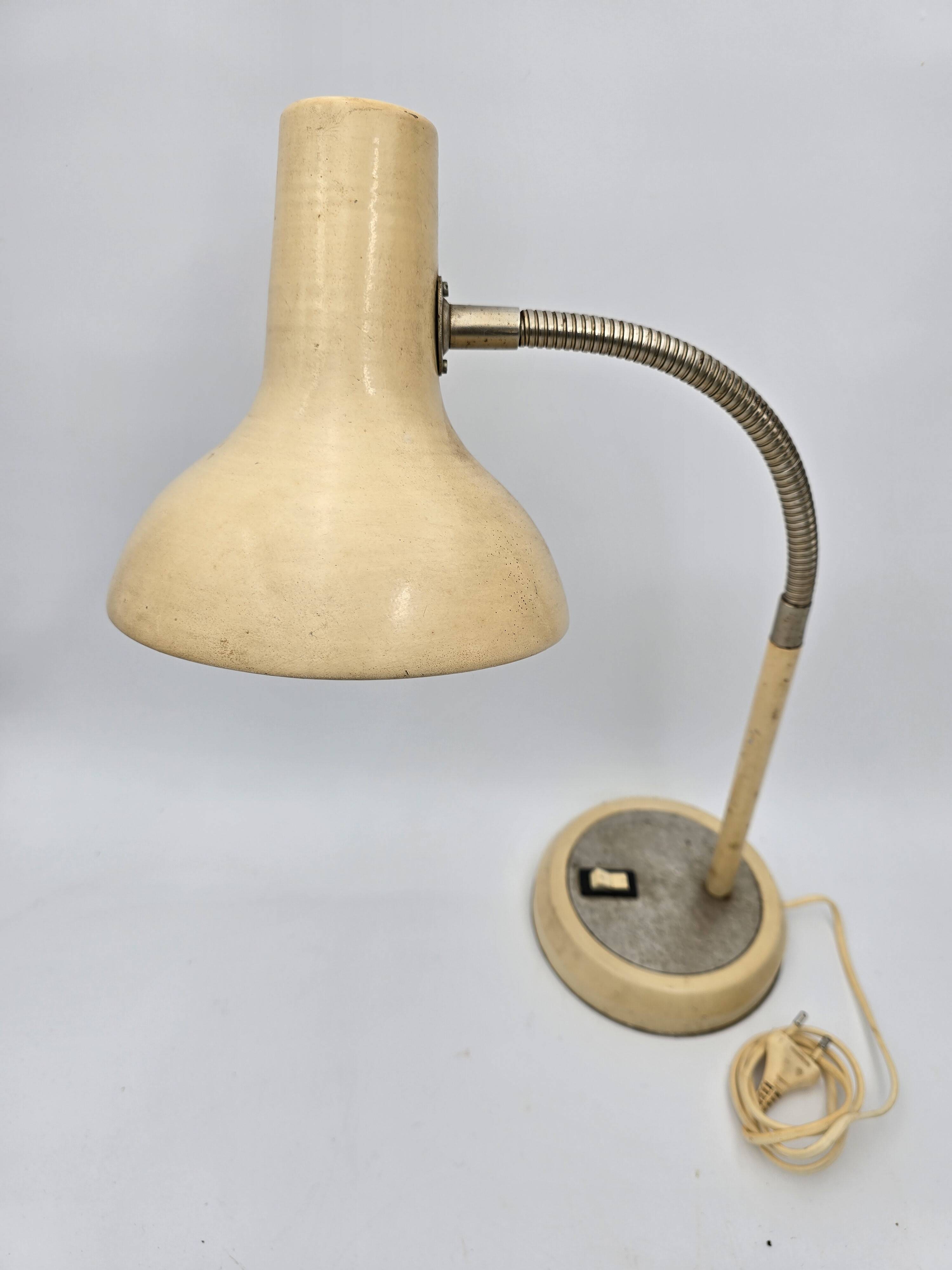 60's beige industrial gooseneck lamp