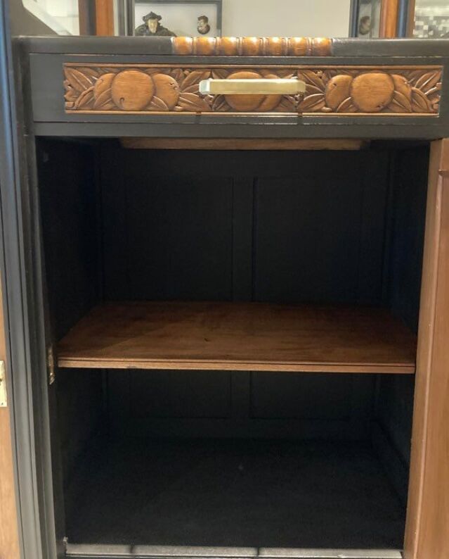 Drink cabinet art deco